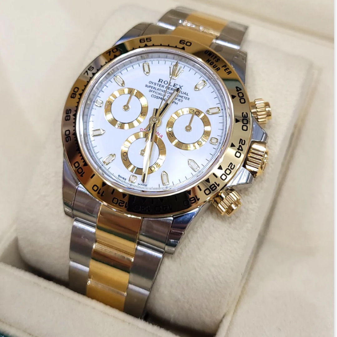 Rolex Daytona Cosmograph White Dial Oyster Bracelet ZAZ-836 - Winder Rolex Daytona Cosmograph White Dial Oyster Bracelet ZAZ-836 - Winder