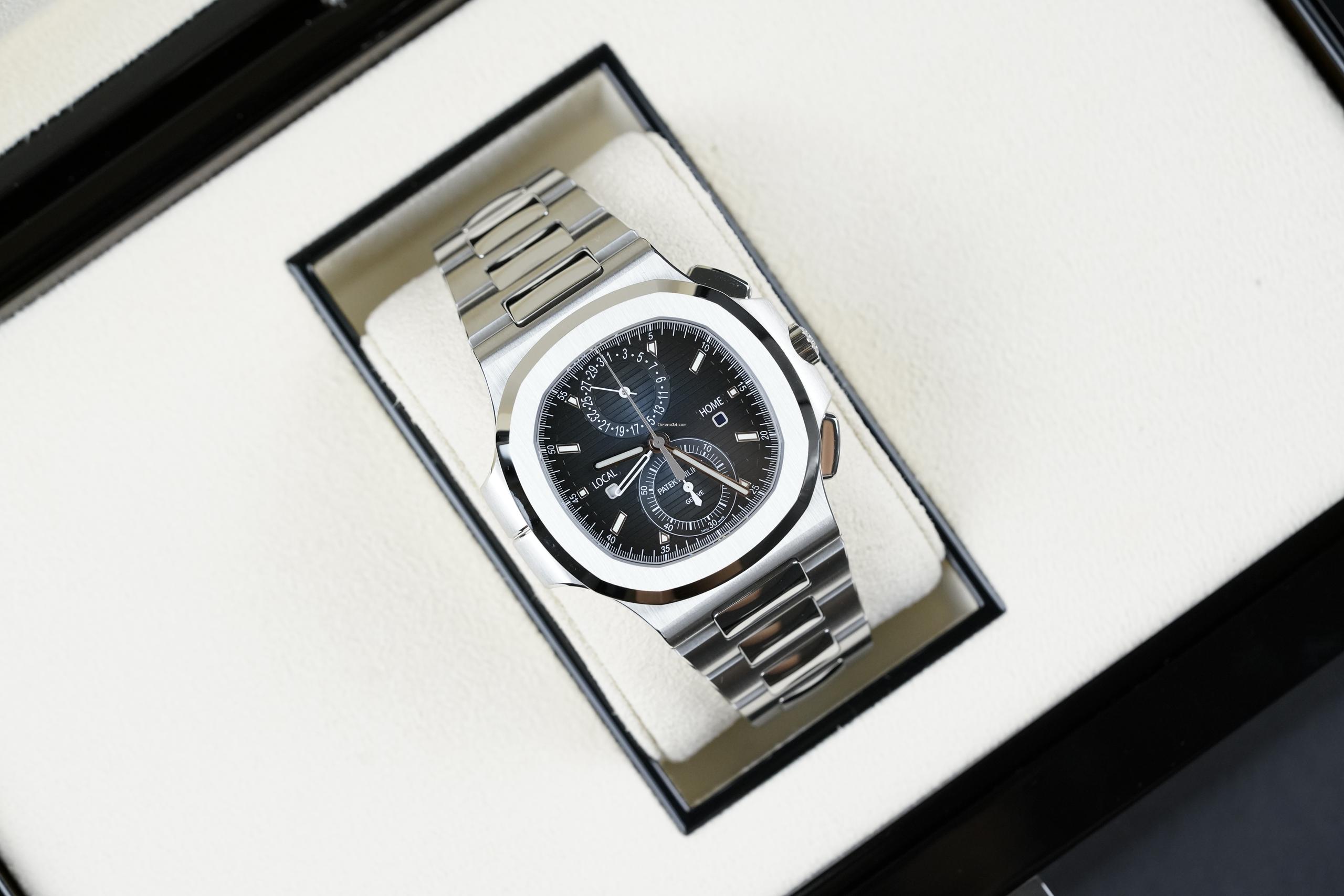 Patek Philippe Nautilus Blue Dial Steel Bracelet $146,762.00$ - Winder