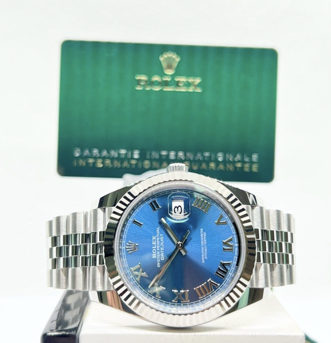 Rolex Datejust 41 Blue Dial Steel Bracelet $15,900.00$ - Winder
